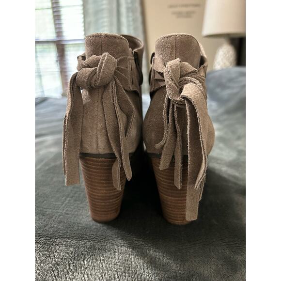 Franco Fortini Lyza brown suede stacked heel booties, Size 8 - Picture 2 of 14